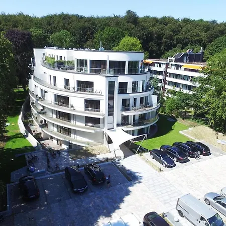 White Pearl 4 02 Timmendorfer Strand